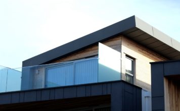 Træhuse.dk designer og bygger kvalitetstræhuse i forskellige størrelser og typer Træhus