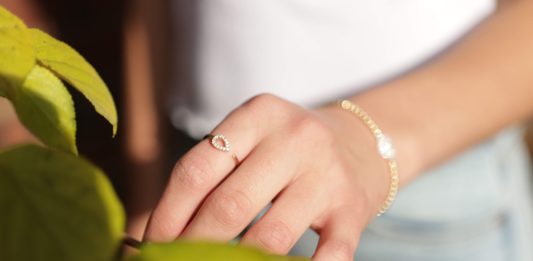 Goldentimes.dk har en masse tilbud på ure og smykker på deres hjemmeside Smykker