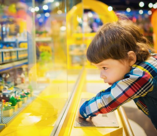 Derfor bør du vælge legetøj til børn fra Børn i Balance Legetøj