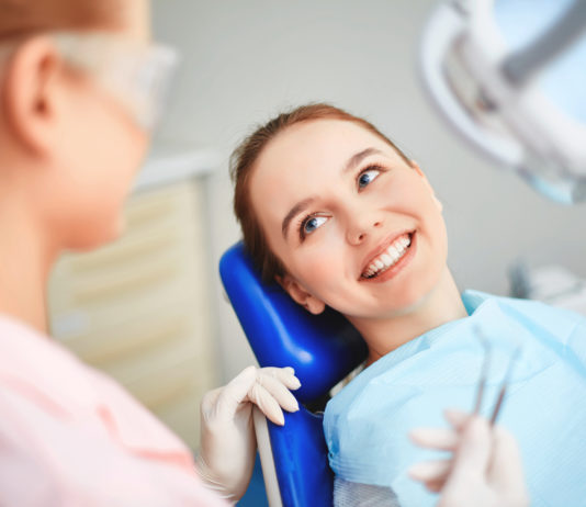 Få en 100% smertefri behandling hos Tandlægerne på Frederiksberg Tandlæge